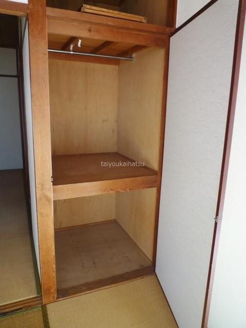 上荒田福永ビル 収納