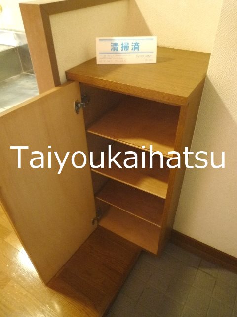 Ｋ1ビル 玄関