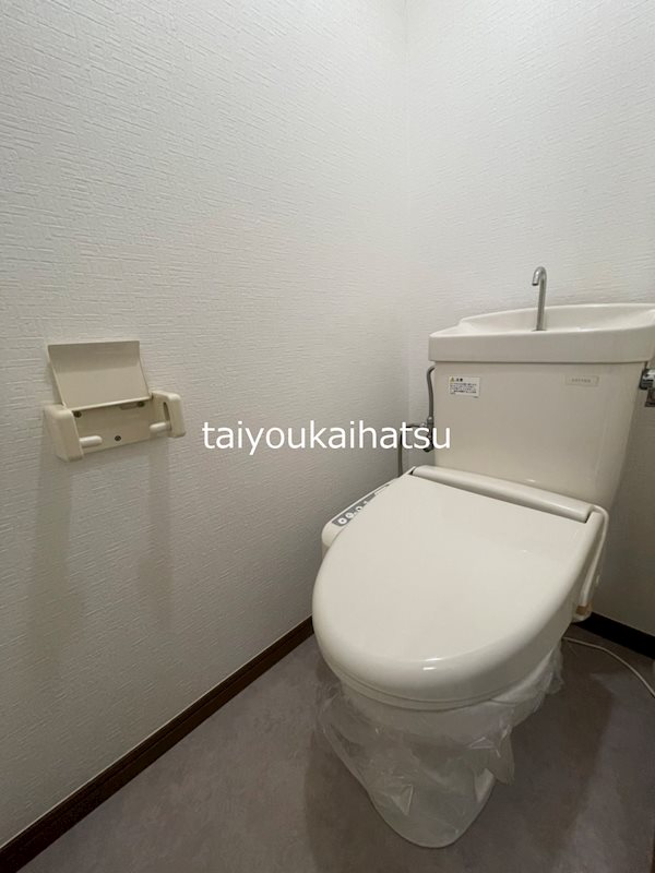 コアビル トイレ