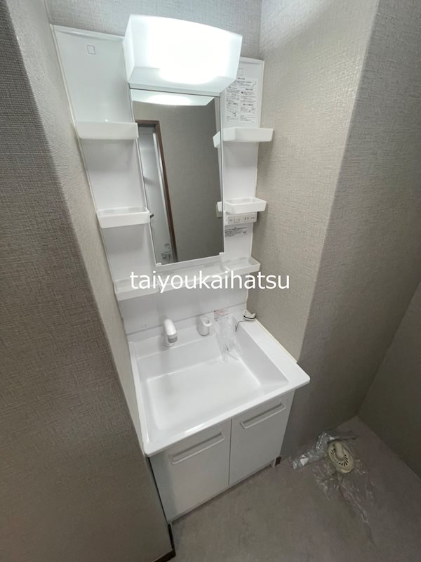 コアビル 洗面所