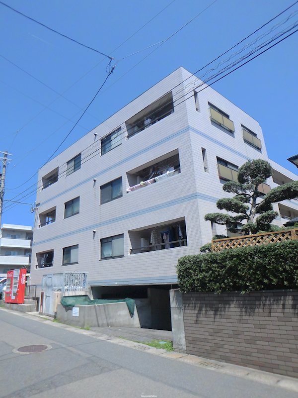 第一メゾン紫原 外観