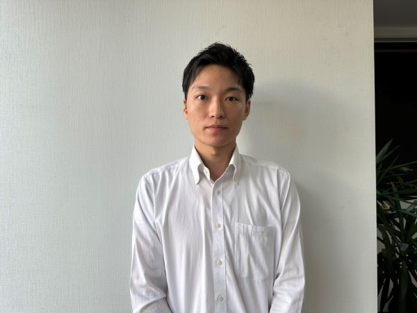 小村　春平